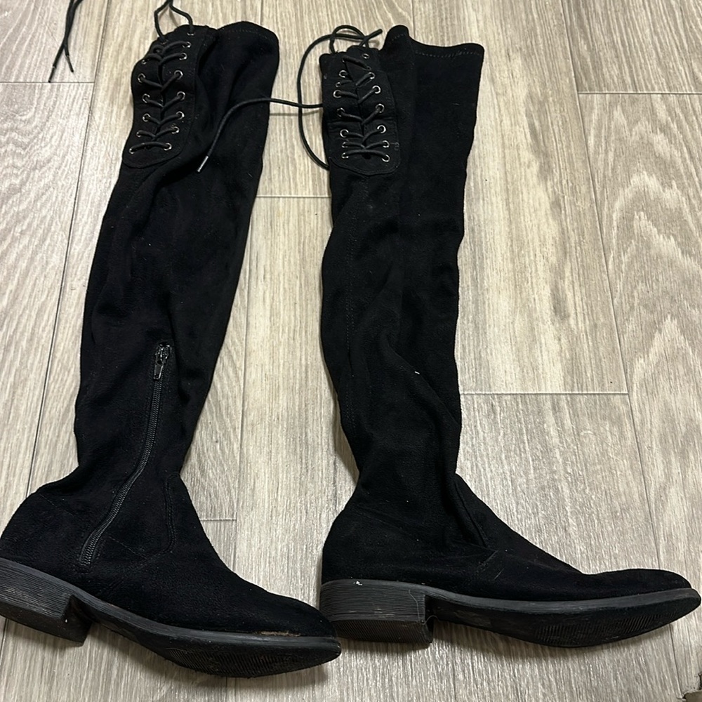Black Windsor Over Knee Boots !!
